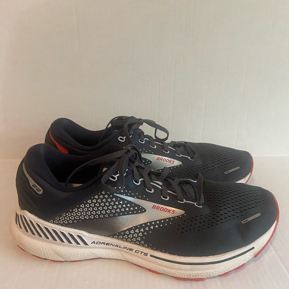 Brooks Adrenaline GTS 22 Running Shoes Mens Size 10.5